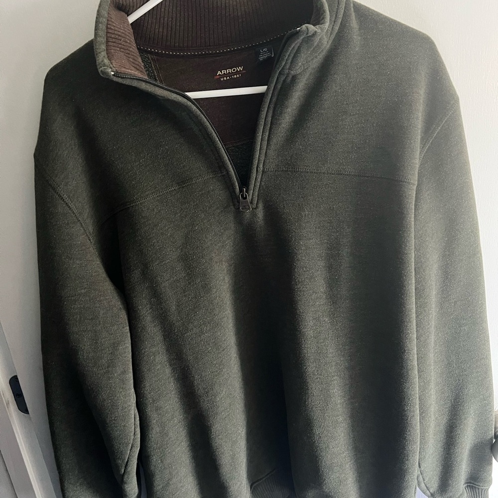 Arrow Men's Olive Green Sweater